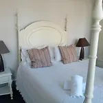Guest House Antero De Quental